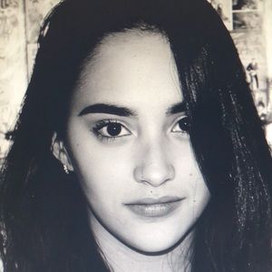 Meet your Posher, Carla